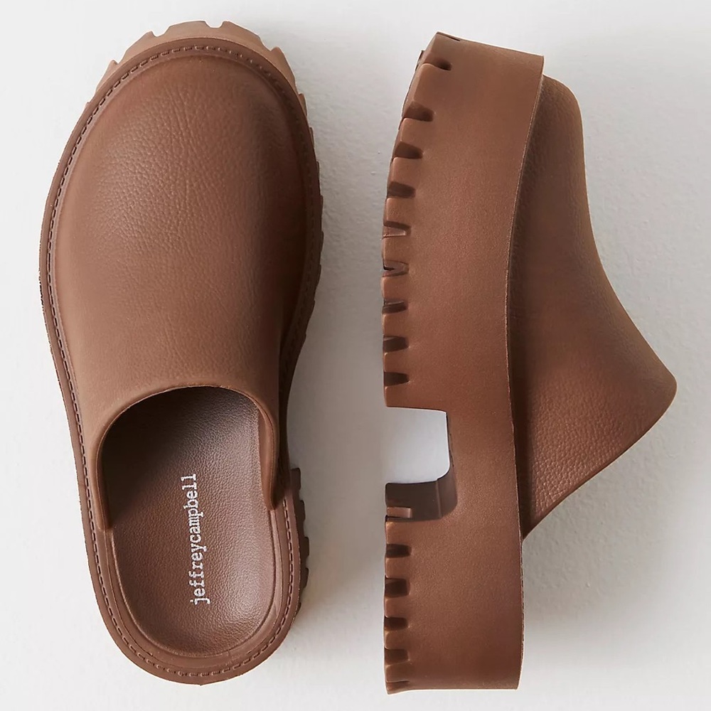 **Brand New **** Jeffery Campbell Clogge Size 7 Brown ***** Bae Platform Mules